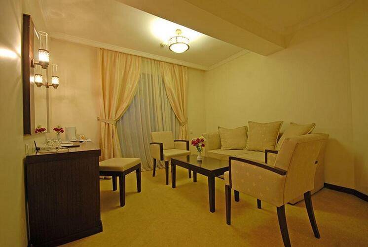 Tourist Hotel
