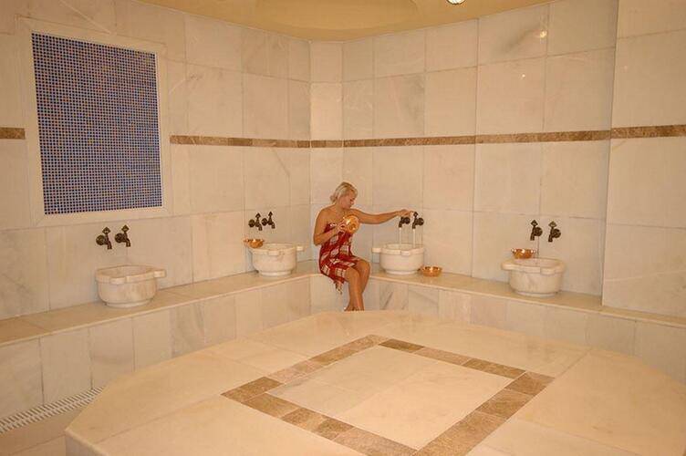 Tourist Hotel