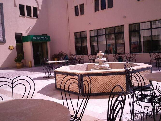 Floria Hotel