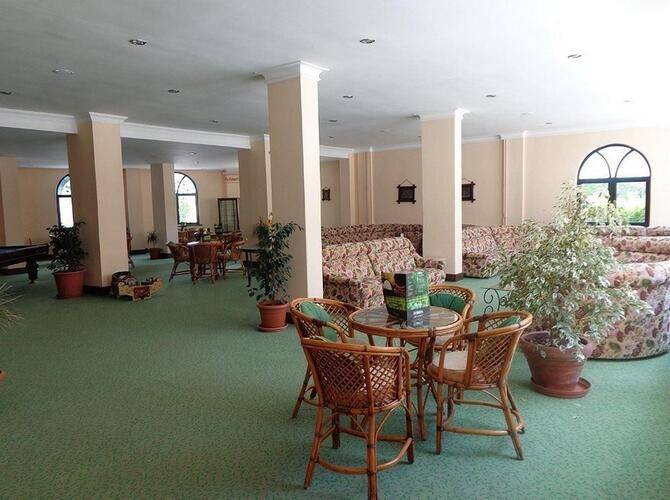 Floria Hotel