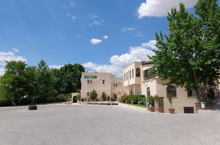 Floria Hotel