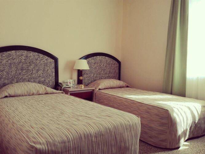Floria Hotel