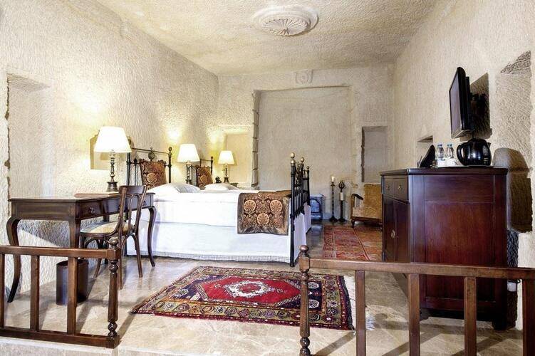 Yunak Evleri Hotel