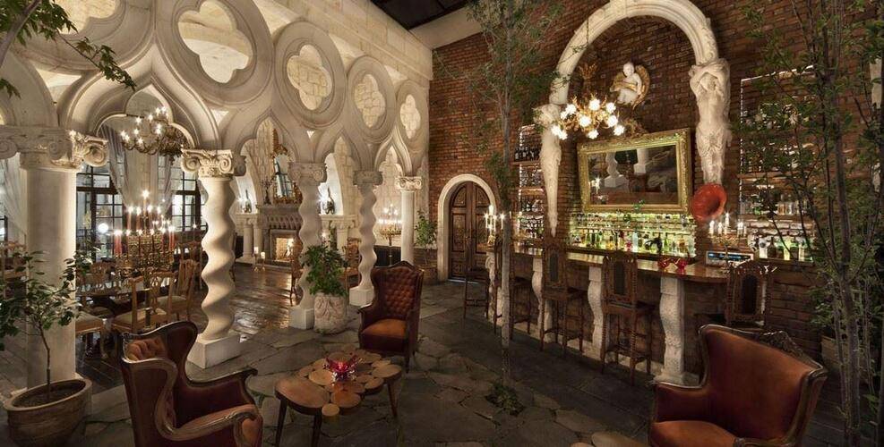 Sacred House Hotel