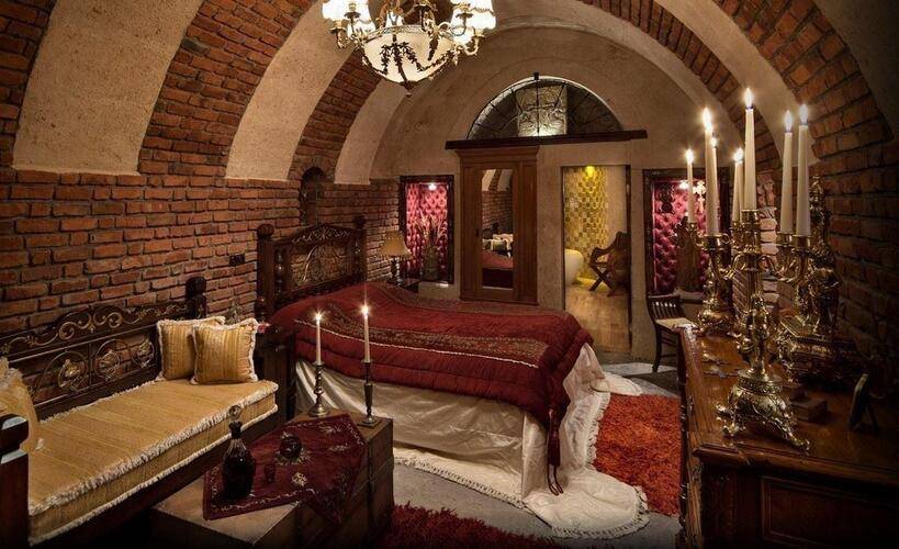 Sacred House Hotel
