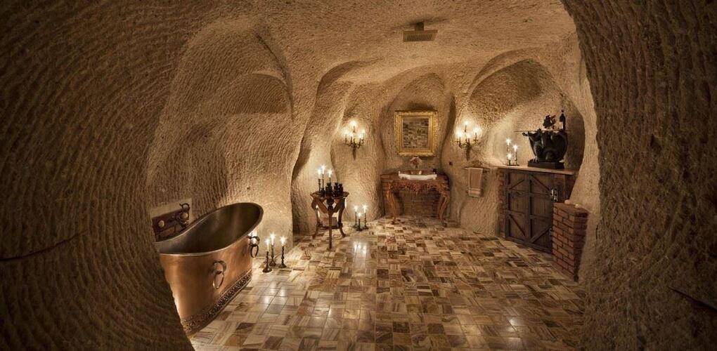 Sacred House Hotel