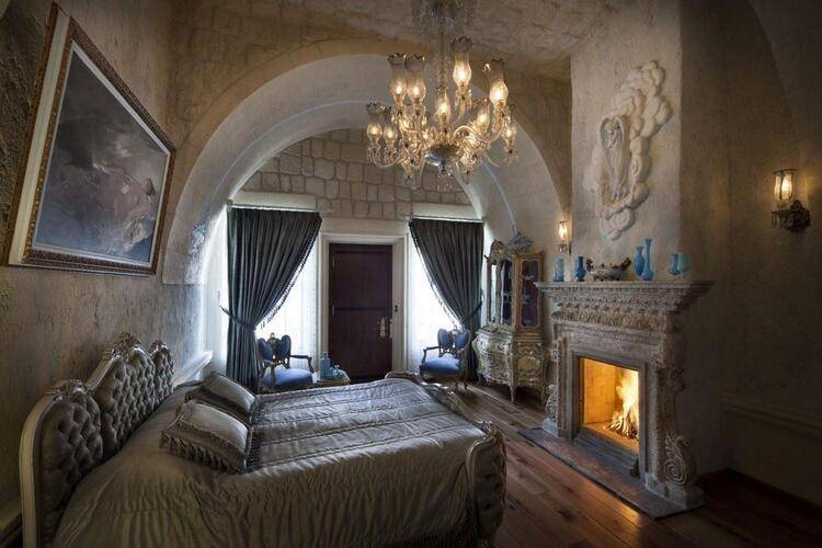Sacred House Hotel