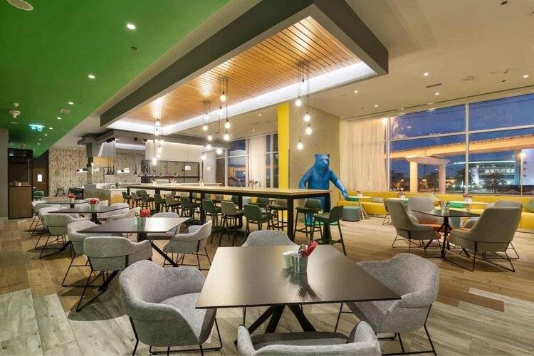 Studio M Arabian Plaza Hotel & Hotel Apartments