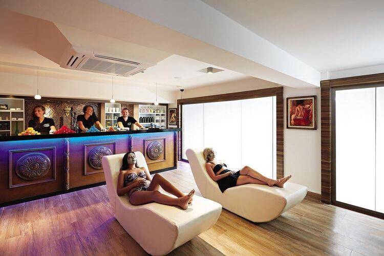Emre Hotels & Beach