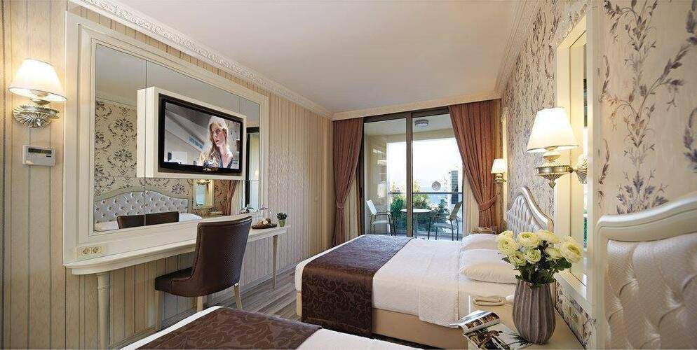 Emre Hotels & Beach