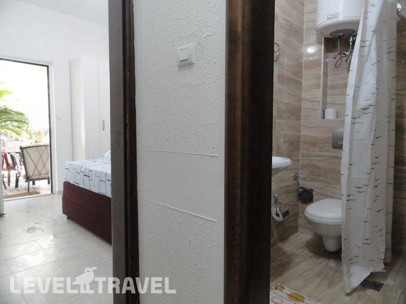 Фотография Apartments Adrovic