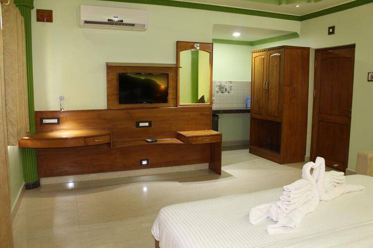 Sea View Resort Patnem