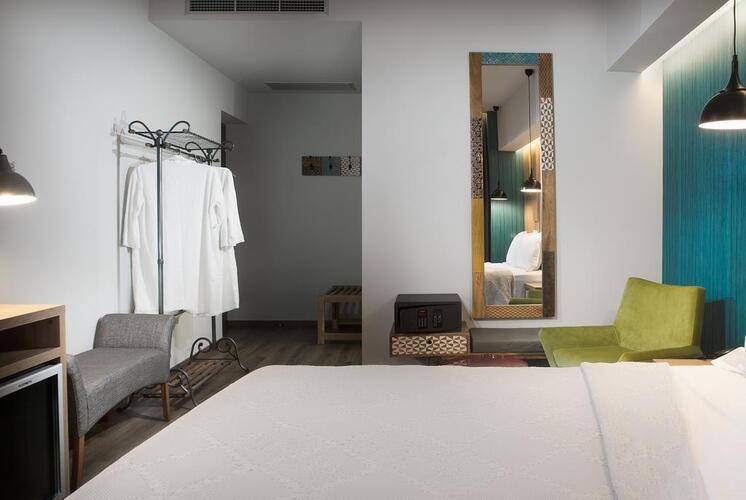 360 Degrees Pop Art Hotel
