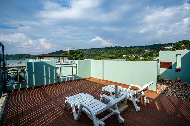 Phi Phi Harbour View Hotel