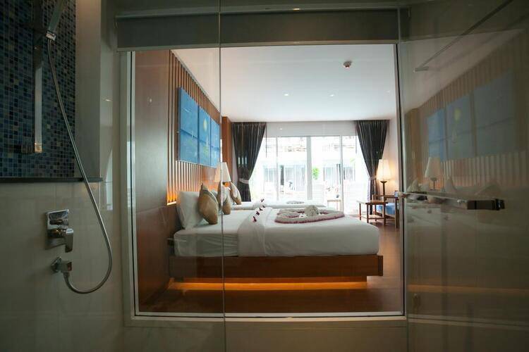 Phi Phi Harbour View Hotel