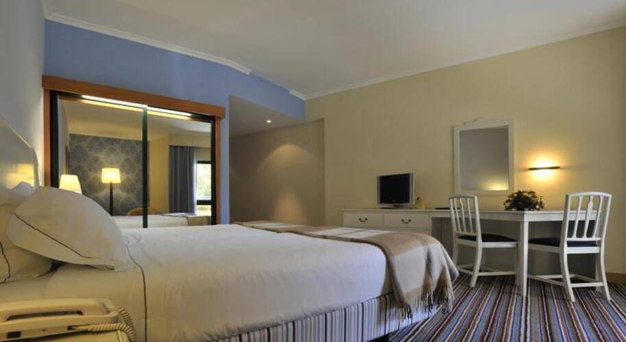 Pestana Palms