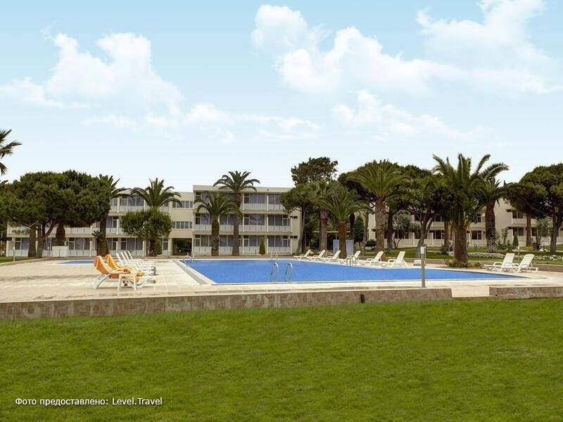Фотография A 11 Hotel Cesme