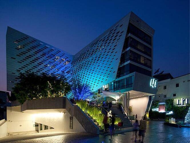 Lit Bangkok Hotel & Residence