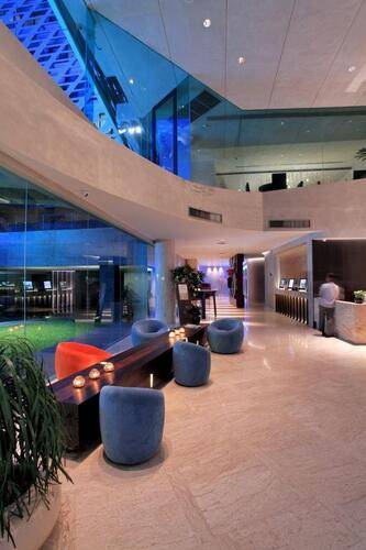 Lit Bangkok Hotel & Residence