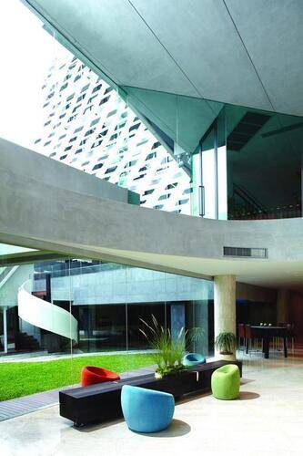 Lit Bangkok Hotel & Residence