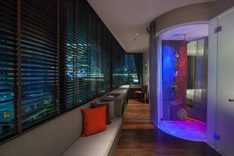 Lit Bangkok Hotel & Residence