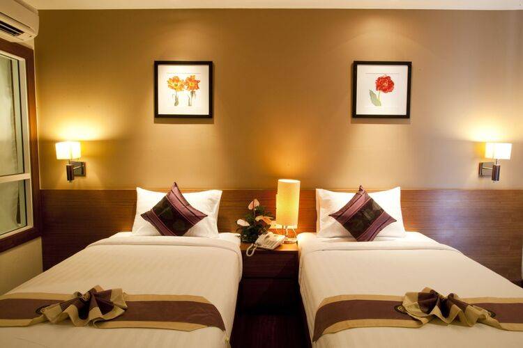 Lantana Resort Hotel