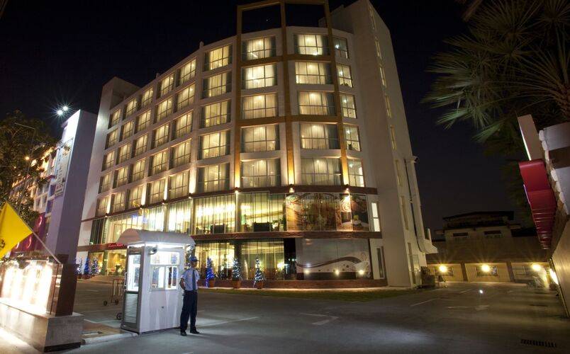Lantana Resort Hotel