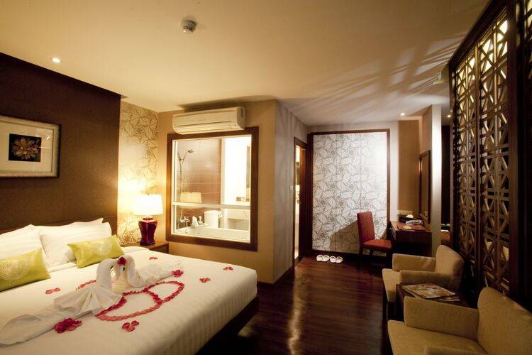 Lantana Resort Hotel