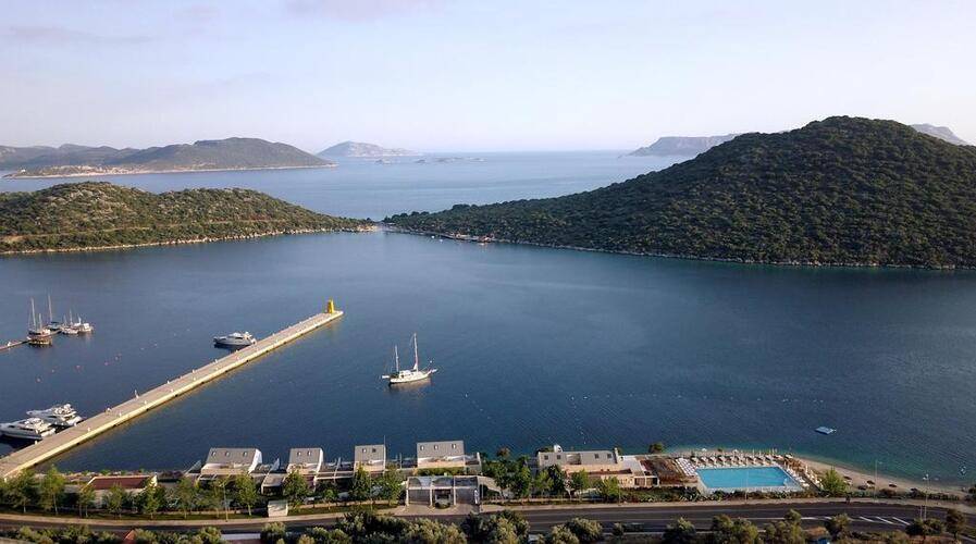 Doria Hotel & Yacht Club