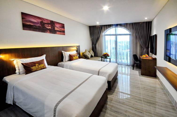 Crown Nguyen Hoang Hotel
