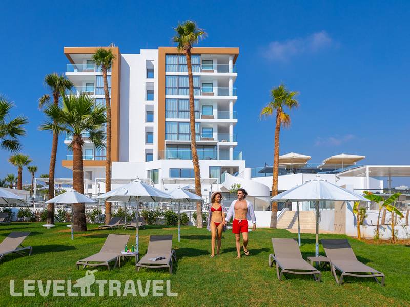 Фотография Leonardo Crystal Cove Hotel & Spa By The Sea (Adults Only 16+)