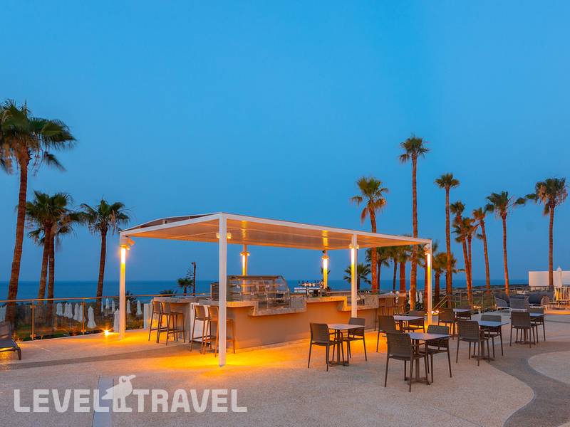 Фотография Leonardo Crystal Cove Hotel & Spa By The Sea (Adults Only 16+)