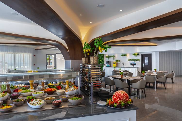 Leonardo Crystal Cove Hotel & Spa By The Sea (Adults Only 16+)
