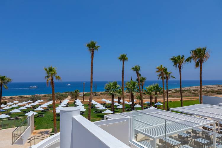 Leonardo Crystal Cove Hotel & Spa By The Sea (Adults Only 16+)