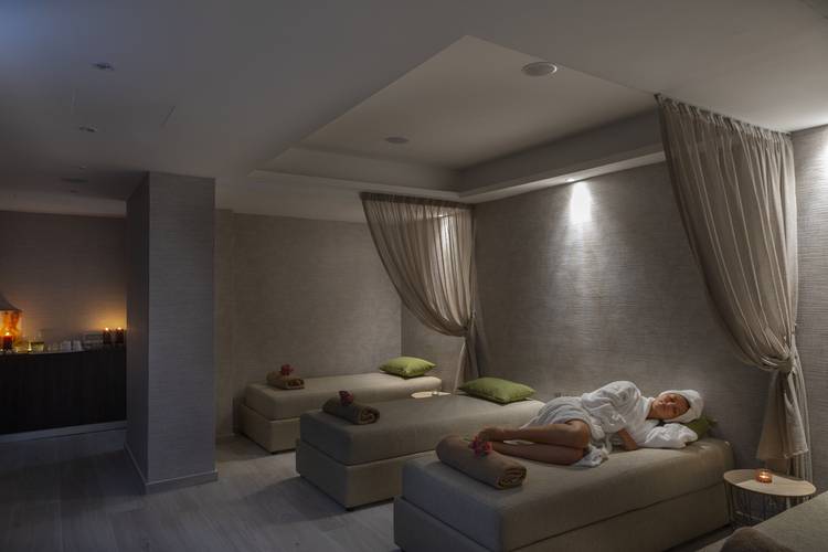 Leonardo Crystal Cove Hotel & Spa By The Sea (Adults Only 16+)