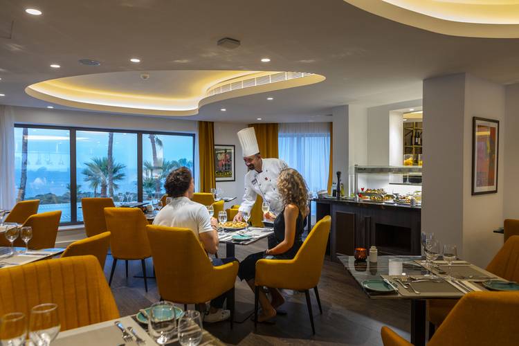 Leonardo Crystal Cove Hotel & Spa By The Sea (Adults Only 16+)