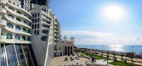 The Grand Gloria Hotel