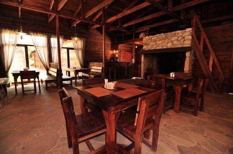 Алаку (Alaku) Hotel