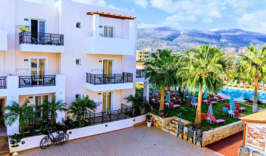Yiannis Manos Hotel