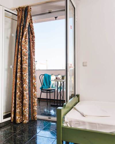 Yiannis Manos Hotel