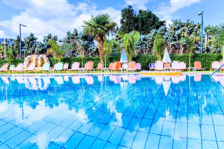 Yiannis Manos Hotel