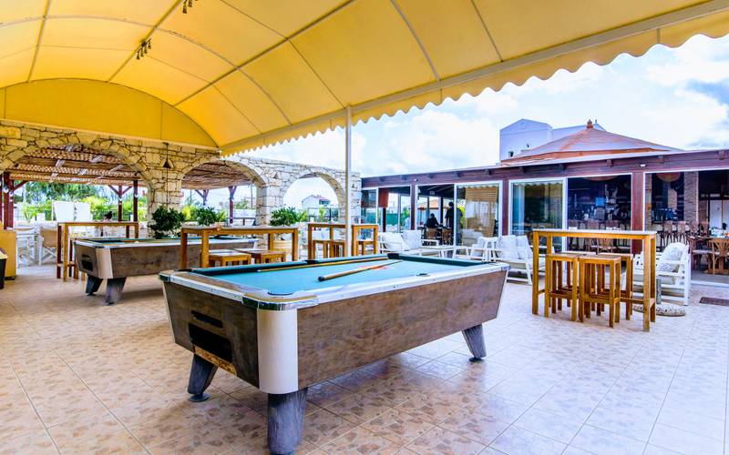 Yiannis Manos Hotel