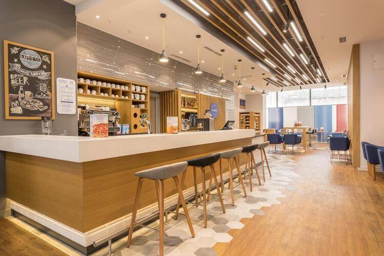 Holiday Inn Express
