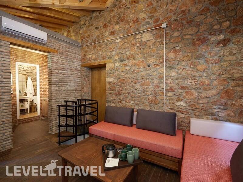 Фотография Athenian Residences Pool & Luxury Suites