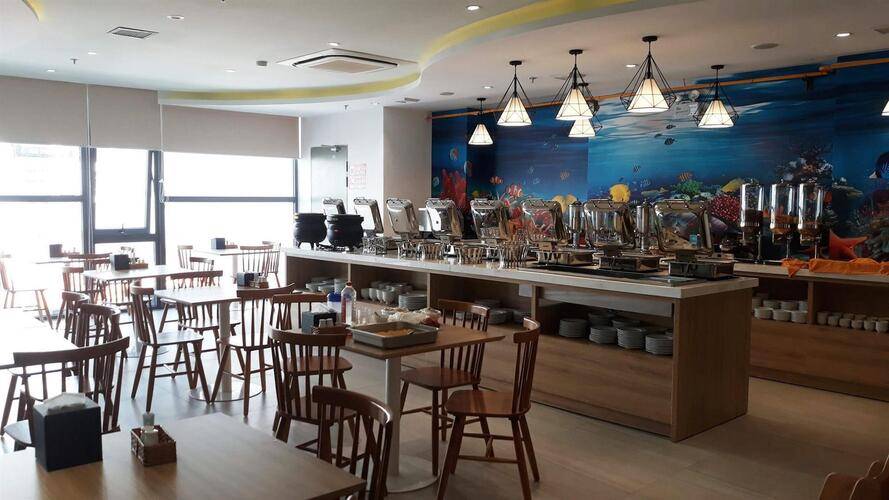 Royal Hpm Hotel