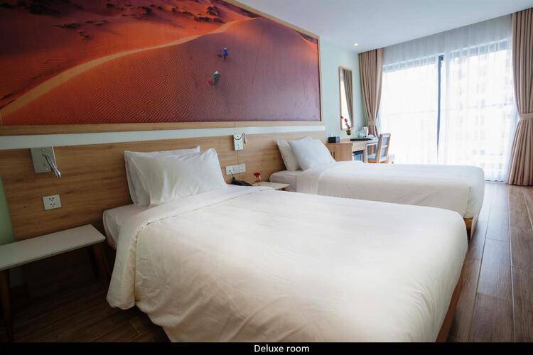 Royal Hpm Hotel