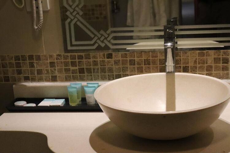 Buraq Hotel By Gemstones (Mra Hotel)