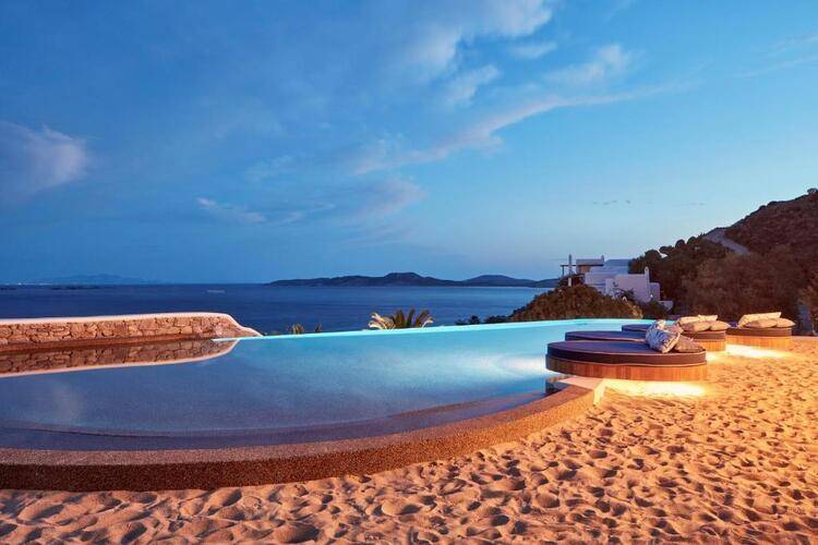 Katikies Mykonos - The Leading Hotels Of The World