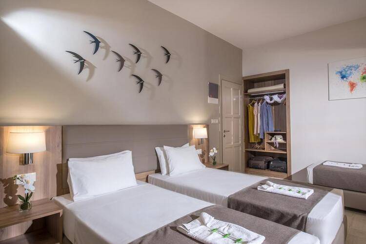 Marianthi Apartments