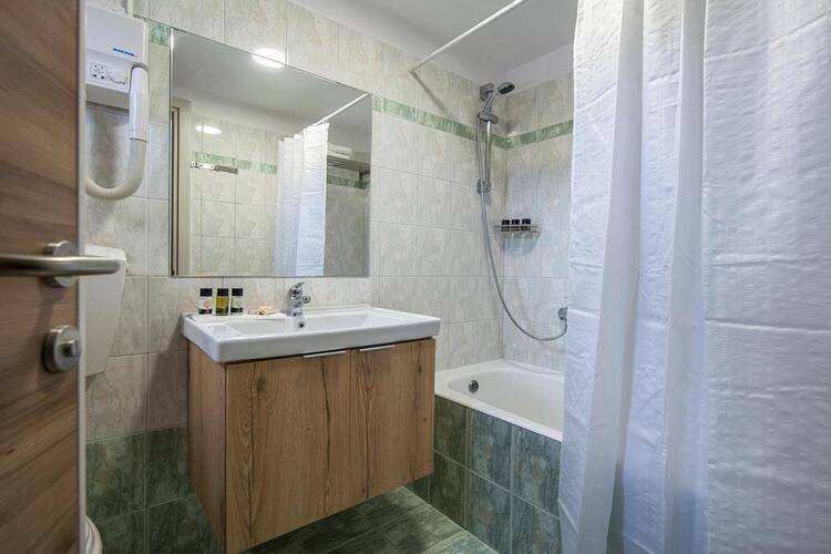 Marianthi Apartments